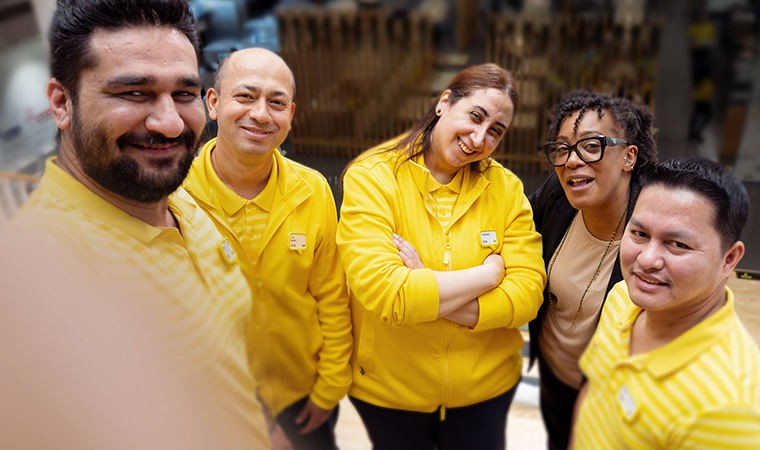 AF_EVP_CareerPage_Carousel_Diverse_760x450