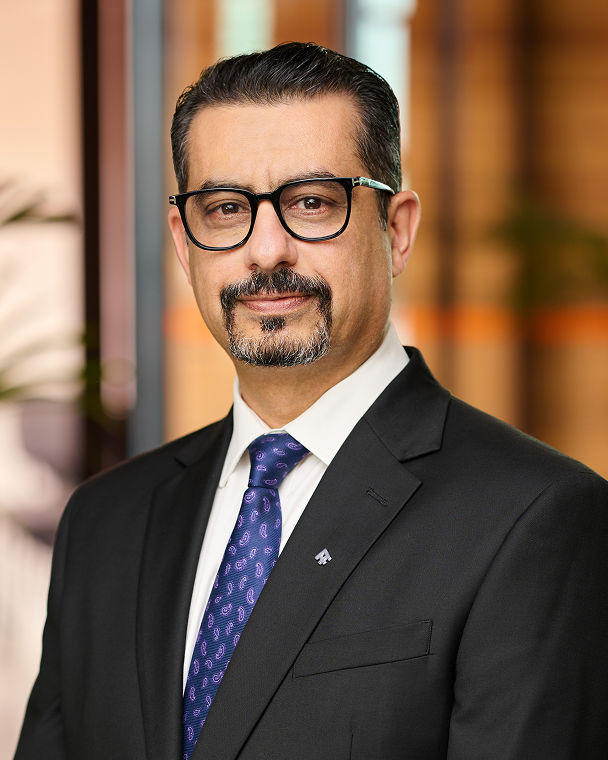 Leadership Dr. Haider Al Enzi