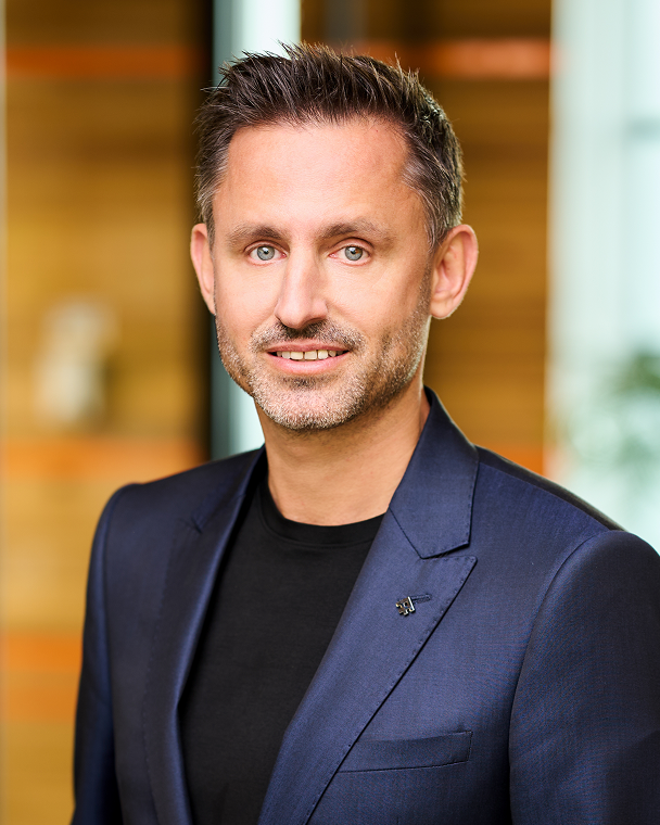 leadership benjamin schroeder